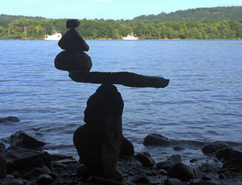 Balanced Stones Hudson #3 Bannon balanced stone sculpture